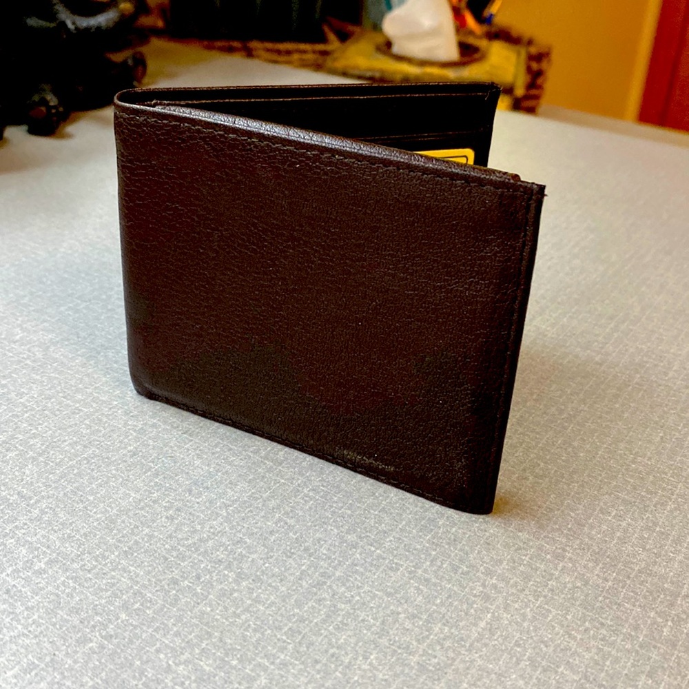 NWT Buxton wallet